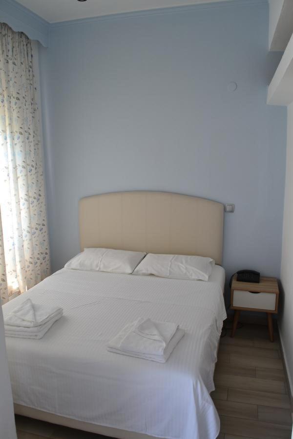 Dolphin Apartments Parga Exterior photo